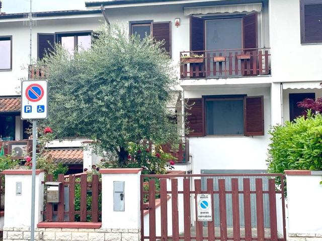 Casa in vendita a Unione dei Comuni I Fontanili, Noviglio