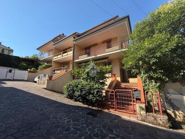 Casa in vendita a Montecatini Terme, Toscana