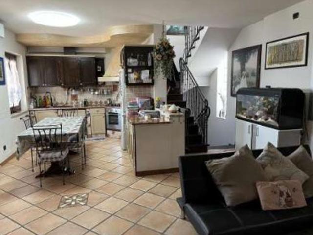 Casa in vendita a Ognissanti, Villafranca Di Verona