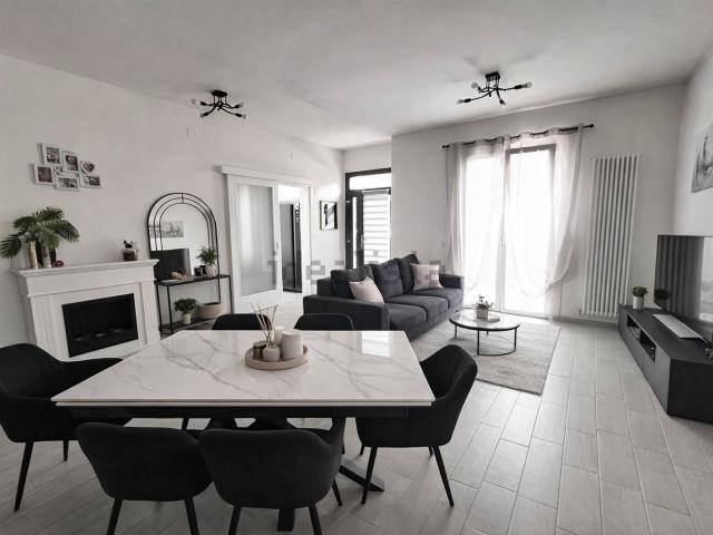 Casa in vendita a Val d’Enza, Re