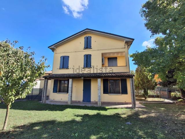 Casa in vendita a Unione Terre d'Acqua, Crevalcore