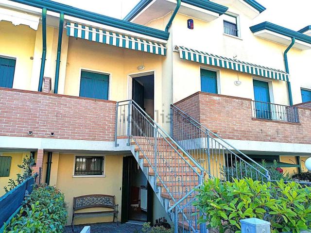 Casa in vendita a Isiata, San Donà di Piave