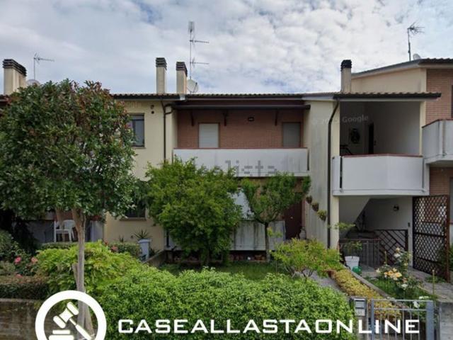 Casa in vendita a Trecastelli, Marche