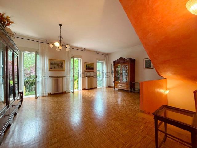Casa in vendita a Re, Reggio Emilia