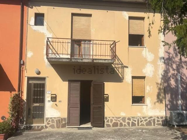 Casa in vendita a San Pietro Belvedere, Toscana