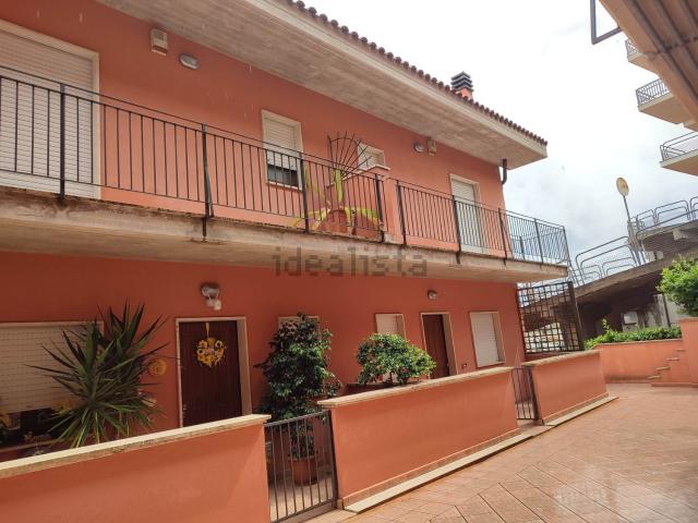 Casa in vendita a Marche, Fermo