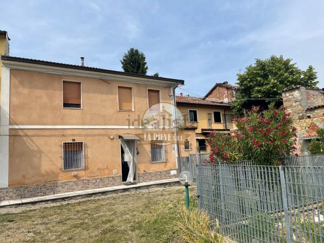 Casa in vendita a Piemonte, Alessandria