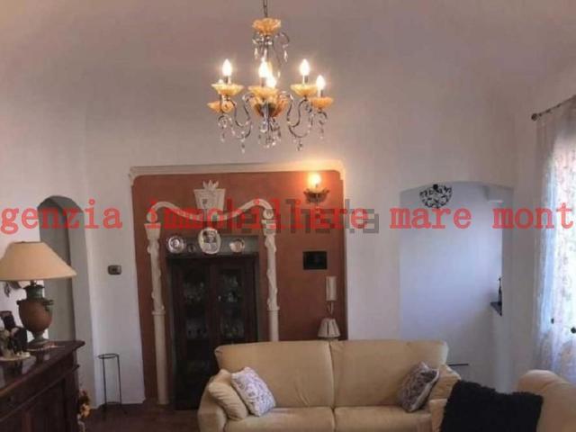 Casa in vendita a Viarzo, Quiliano