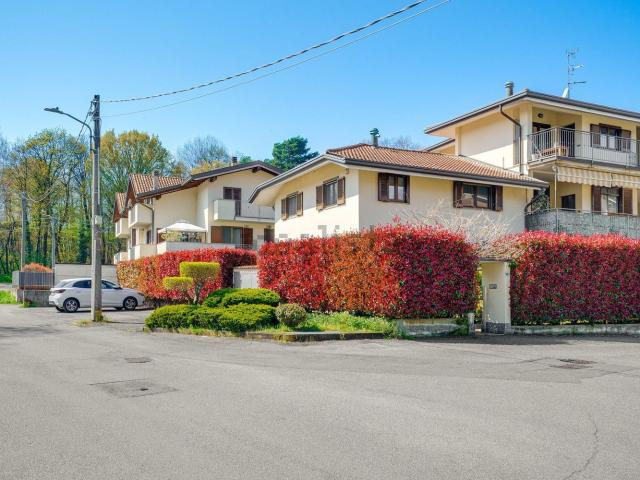 Casa in vendita a Casorate Sempione, Lombardia