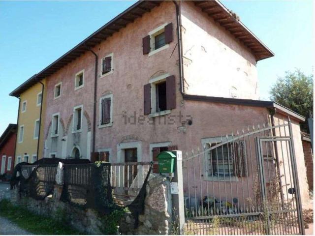 Casa in vendita a Nogarole Rocca, Veneto