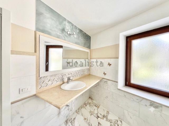 Casa in vendita a Dolcè, Veneto