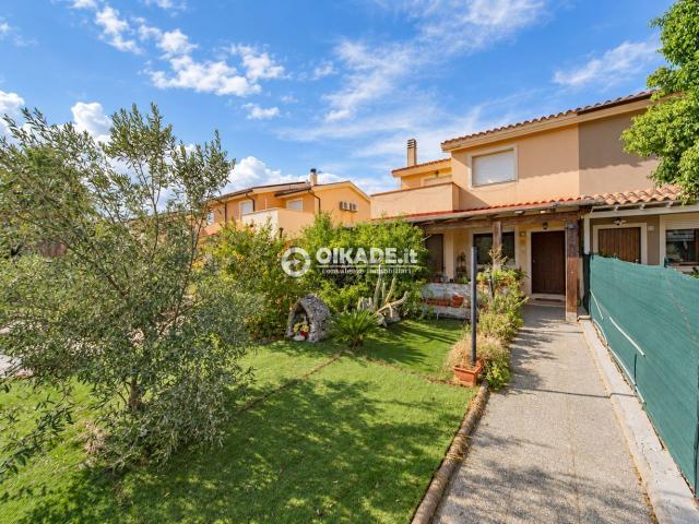 Casa in vendita a Residenza del Sole, Capoterra