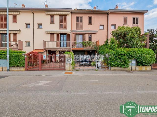 Casa in vendita a Carpiano, Lombardia