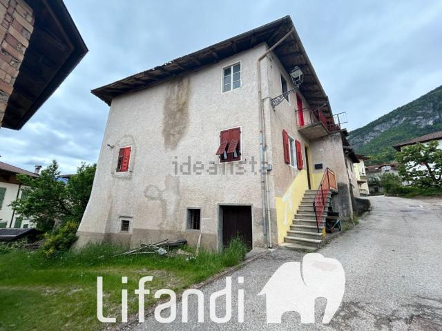 Casa in vendita a Comunità della Val di Non, Terres