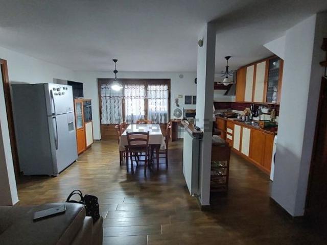 Casa in vendita a La Pace, Arezzo