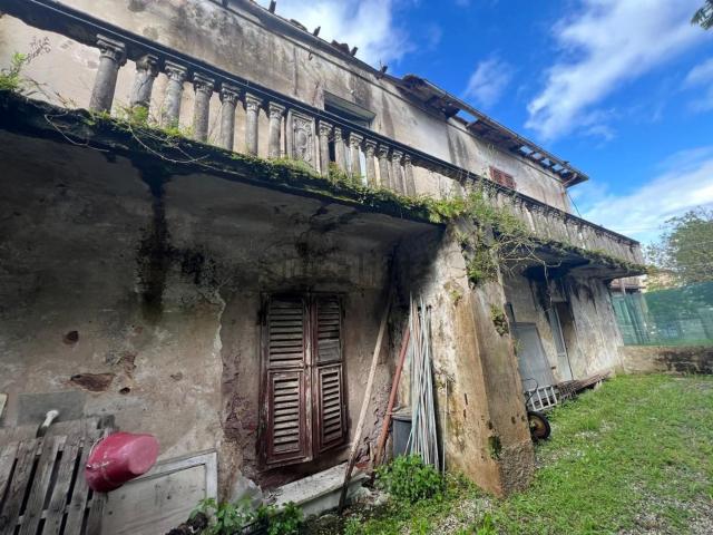 Casa in vendita a Quercioli, Marina Di Massa
