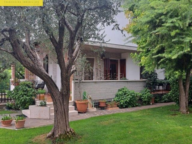 Casa in vendita a Madonna dell'Uva Secca, Povegliano Veronese