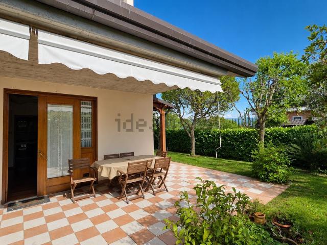 Casa in vendita a Desenzano Del Garda, Lombardia