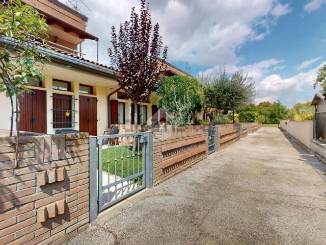 Casa in vendita a Unione Alto Ferrarese, Cento