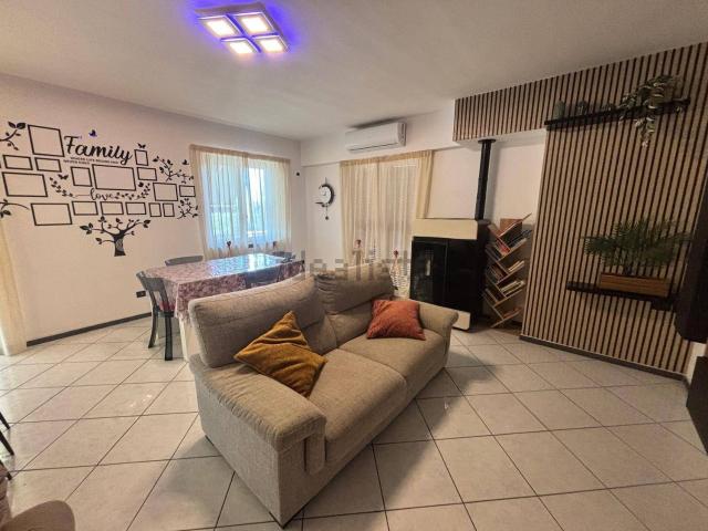 Casa in vendita a Casalena, Teramo