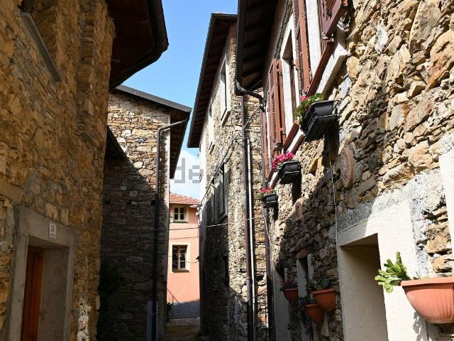 Casa in vendita a Stellanello, Liguria
