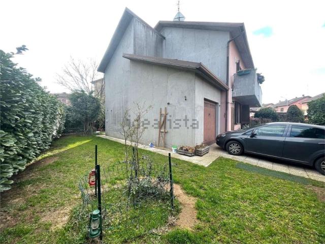 Casa in vendita a Arconate, Lombardia