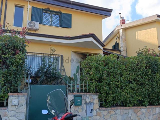 Casa in vendita a Calabria, Cosenza