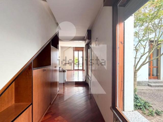 Casa in vendita a Borgo Castelletto, Mantova