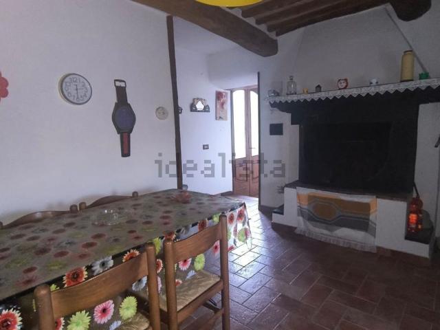 Casa in vendita a Unione di Comuni Montani Colline del Fiora, Sorano