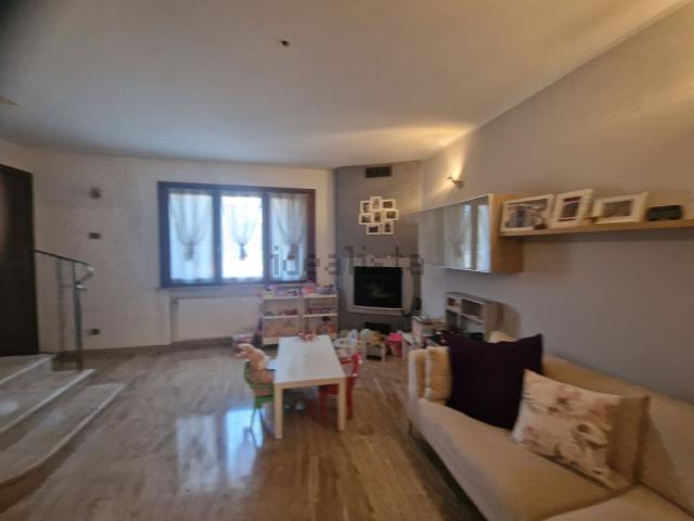 Casa in vendita a Viadana, Lombardia