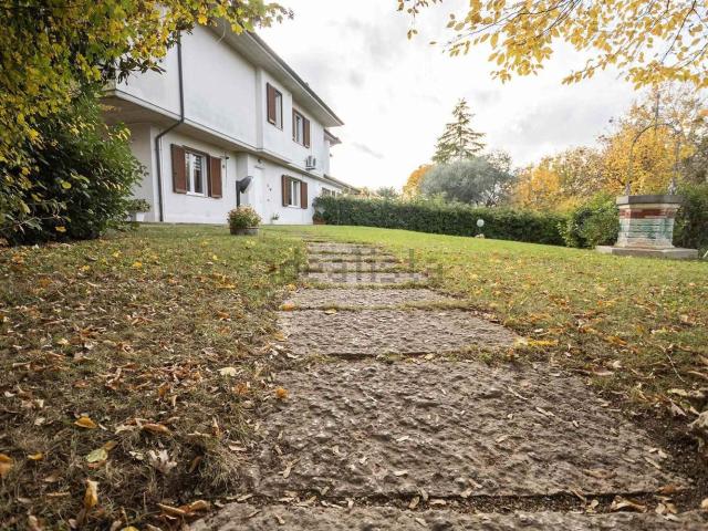 Casa in vendita a Marche, Ancona
