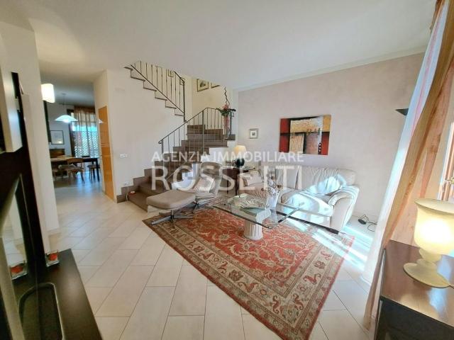 Casa in vendita a Cerreto Guidi, Firenze