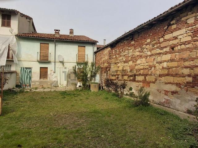 Casa in vendita a Piemonte, Alessandria