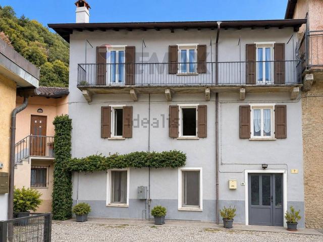 Casa in vendita a Sant'Agata, Cannobio