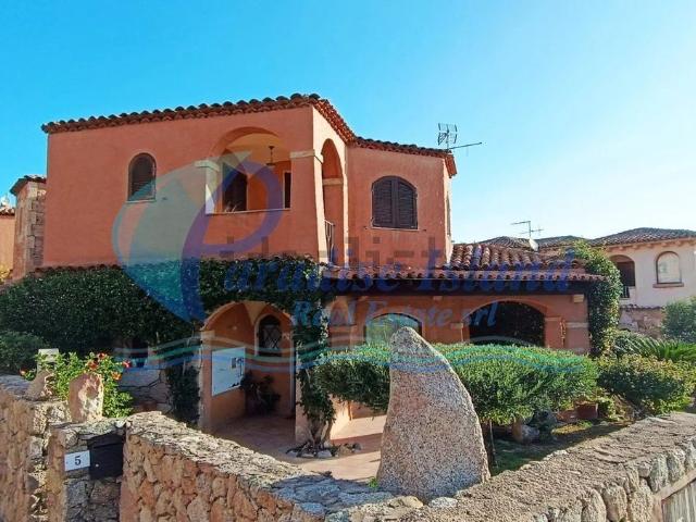 Casa in vendita a Alzachèna/Arzachena, Cannigione