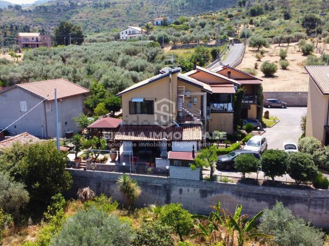 Casa in vendita a San Leo, Sant'agata Di Militello