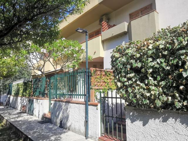 Casa in vendita a Due Torri, Rometta