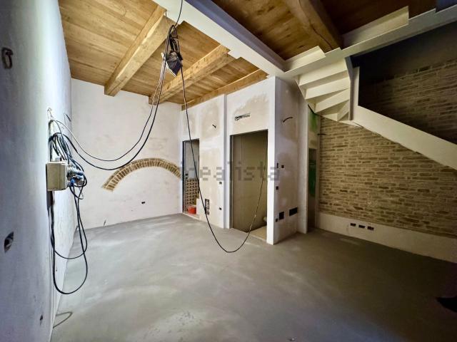 Casa in vendita a Centro storico, Pesaro