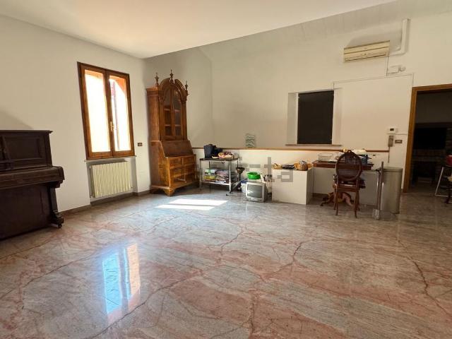 Casa in vendita a Unione di Comuni della Romagna Forlivese, Quattro
