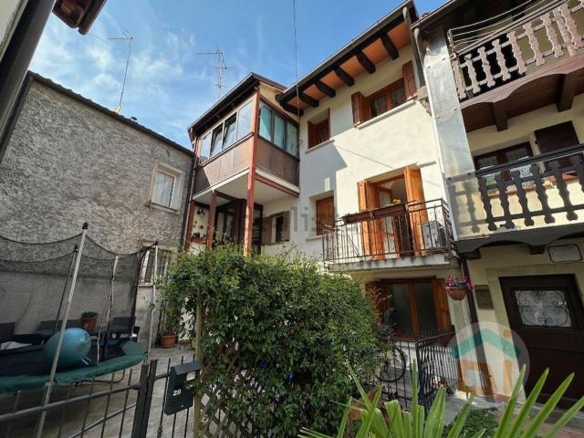 Casa in vendita a San Rocco / Podturn, Gorizia