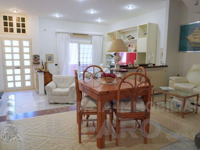 Casa in vendita a Barabò, La Maddalena