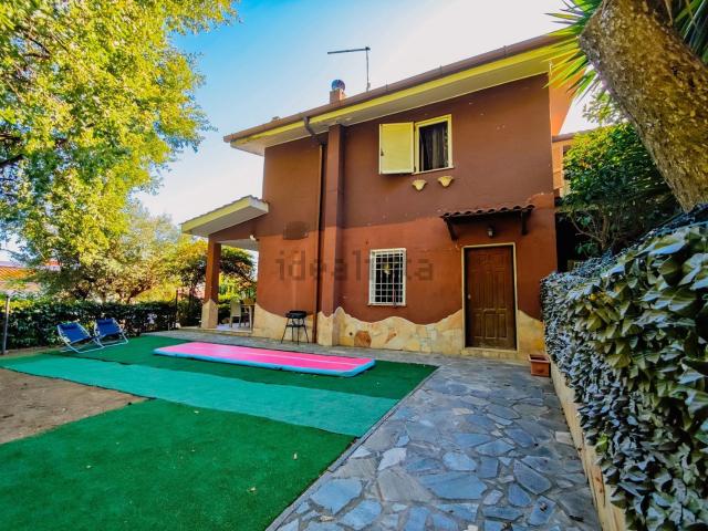 Casa in vendita a Valcanneto, Cerveteri