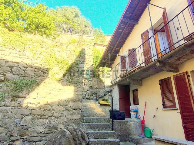 Casa in vendita a Borgo, Nesso
