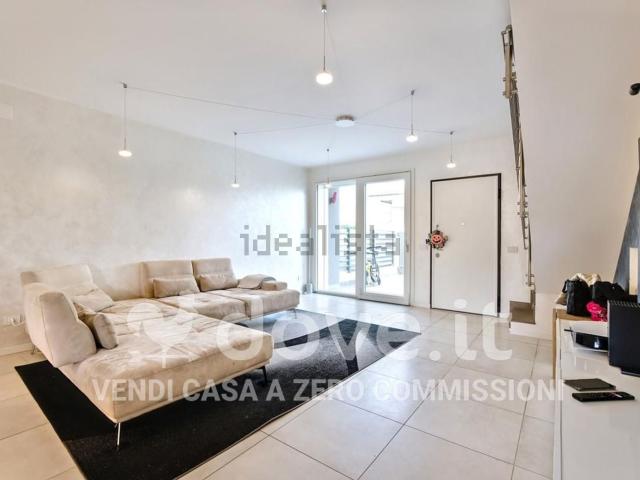 Casa in vendita a Mornico Al Serio, Lombardia