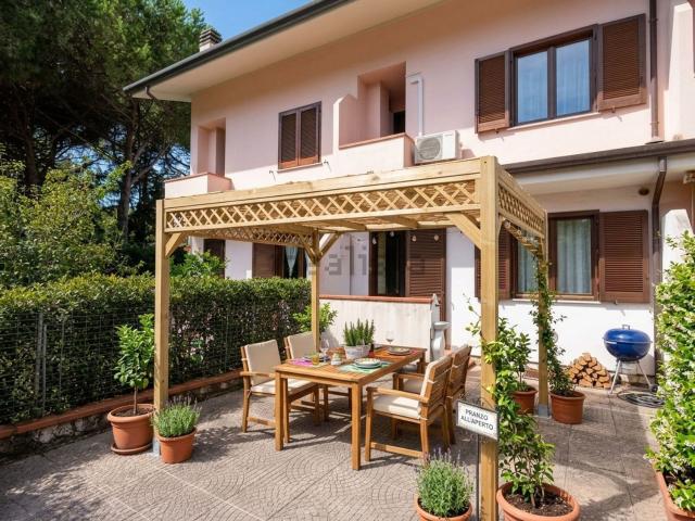 Casa in vendita a Bonascola, Carrara