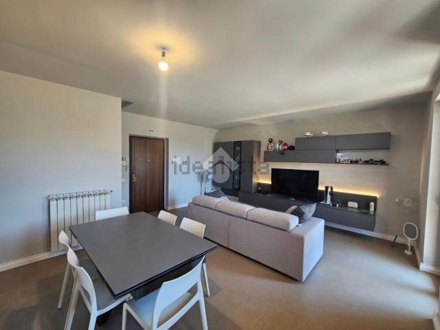 Casa in vendita a Corvia, Foligno
