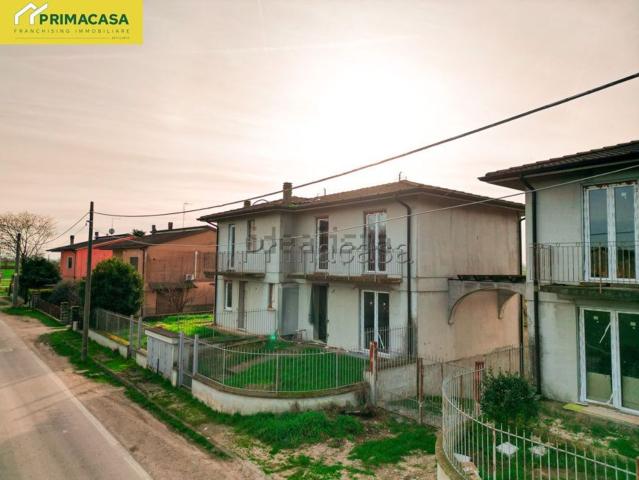 Casa in vendita a Pessina Cremonese, Lombardia