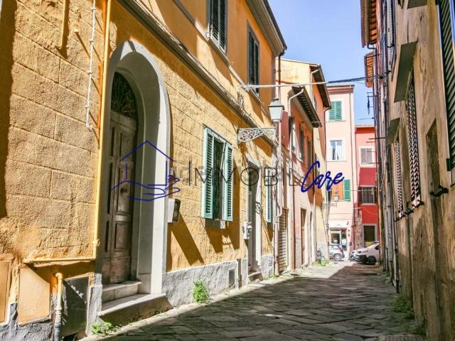 Casa in vendita a San Francesco, Pisa