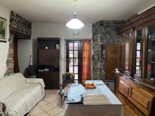 Casa in vendita a Le Case, Montevettolini
