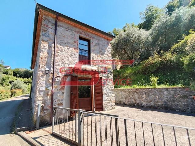 Casa in vendita a Montecatini Alto, Montecatini Terme